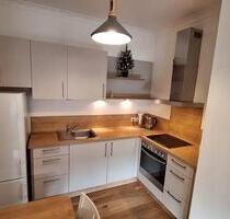 Voll möblierte 2-Zimmer-Wohnung mit Südbalkon in Hamburg-Winterhu