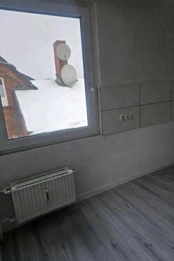 Foto - 3,5 Zimmer Wohnung Küche Bad - 600,00&nbsp;EUR Kaltmiete, ca.&nbsp; 65,00&nbsp;m&sup2;