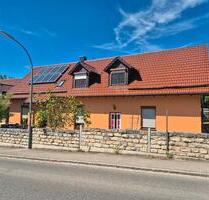 Außergewöhnliches Wohlfühlhaus mit Charakter, Kernsaniert - Moorenweis