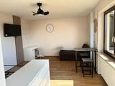 Foto - Renovierte 1 Zimmer Wohnung mit Loggia EBK Balkon Garage Möbliert