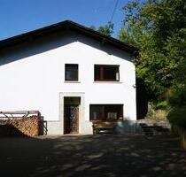 EFH mit ELW, Pool in idyllischer Lage in Rabenau-Odenhausen