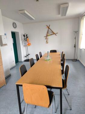 Foto - Raumvermietung - 5,00 EUR Kaltmiete,
