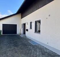 Große 4 Zimmer-Wohnung,Küche,Bad,Garage,Terasse, großer Garten - Wolnzach