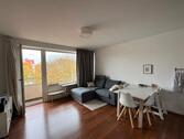 Foto - Von Privat: 2-Zimmer-Wohnung mit Balkon, Weitblick, TG, Fahrstuhl