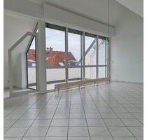 ALTERNATIVE zum HAUS - ÜBERDIMENSIONALE 5,5 ZIMMERWOHNUNG mit 3 BALKONEN ! - Kleinostheim