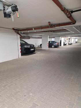 Foto - Tiefgaragenstellplatz Köln (Bonner Str)