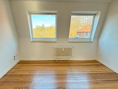 Foto - Dachgeschosswohnung mit Charme - 809,00&nbsp;EUR Kaltmiete, ca.&nbsp; 82,11&nbsp;m&sup2;