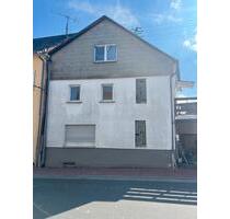 Hausverkauf zwei verbundene Häuser - Taunusstein