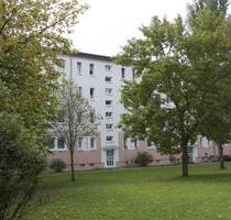 Schöne 1-Raumwohnung mit Balkon zu vermieten! - Merseburg