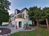 Foto - EXKLUSIVE VILLA *** BLICK AUF DAS AUGSBURGER RATHAUS *** POOL
