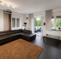 Provisionsfrei: 3,5 Zi.-Wohnung, 108qm,Südbalkon, 2 Stellplätze - Sindelfingen