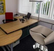 Büroraum 2: Zwei helle, chic-möblierte Büroräume mit allem Komfort - Stuttgart Stuttgart-Nord