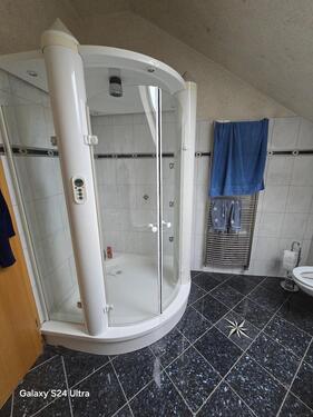 Foto - 3 Zimmerwohnung1.OG ca.100m² - 1.300,00&nbsp;EUR Kaltmiete, ca.&nbsp; 100,00&nbsp;m&sup2;