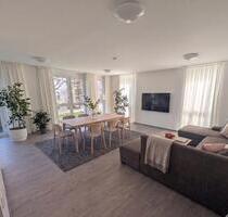 Wohnen im Gartenpark: Exklusive 121 m² Wohnung mit Klima-Decke & 2 Balkonen - Beeskow