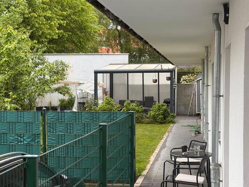 Foto - Barrierefreie Wohnung mit riesigem Garten
