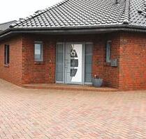 Schöner Bungalow in Nienburg Erichshagen zu verkaufen - Nienburg (Weser)