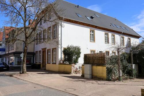 Foto - **Zwei Zimmer, Küche, Bad , im Herzen der Stadt, Erstbezug nach hochwertiger Kern-Sanierung ** Erdgeschoß