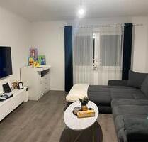 2 Zimmer Küche und Badezimmer Wohnung mit Balkon - Neunkirchen
