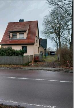 Foto - 2 Einfamilienhäuser auf einen Grundstück zu verkaufen