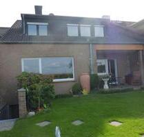 2 Fam Haus zu verkaufen - 450.000,00 EUR Kaufpreis, in Mönchengladbach (PLZ: 41179) West