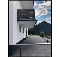 Moderne Dachgeschoss Mietwohnung mit großzügigem Wohnbereich - Remscheid Lüttringhausen