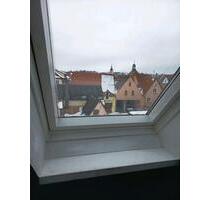 Großzügige 2-Zimmer Dachgeschosswohnung in Neustadt Aisch - Neustadt an der Aisch