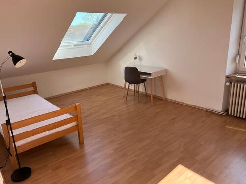 Foto - Möbliertes WG Zimmer für Studenten - Top-Lage LÖ Hauingen