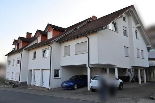 Foto - Helle 3-Zimmer-Dachgeschosswohnung mit Westbalkon in Hausen