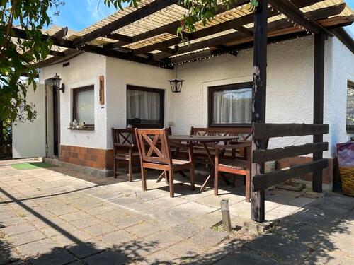 Foto - Garten Kleingarten mit HausBungalow Küche TV Geräte Brunnen