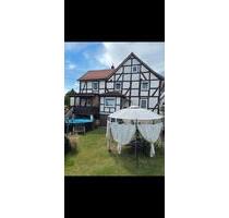 Einfamilienhaus - 265.000,00&nbsp;EUR Kaufpreis, ca.&nbsp; 170,00&nbsp;m&sup2; in Wabern (PLZ: 34590)