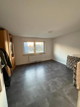 Foto - Renovierte 3-Zimmer Wohnung in ruhiger Wohngegend