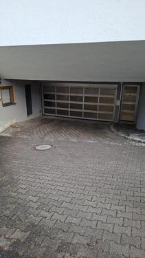 Foto - Tiefgaragenstellplatz - 80,00&nbsp;EUR Miete,