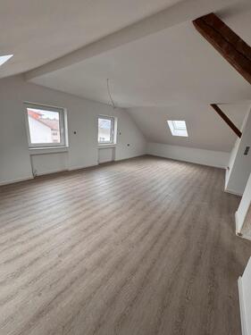 Foto - Charmante 3 zimmer Wohnung Vermietung Dachgeschoss bensheim