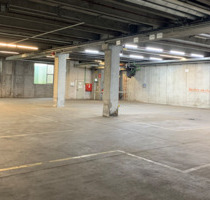 Top geschnittenes Lager mit ebenerdiger Andienung und Rolltor ab 2 EURm²!* - Markgröningen