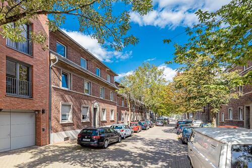Foto - 2-Zimmer plus große Wohnküche in Düsseldorf-Oberbilk - frisch saniert