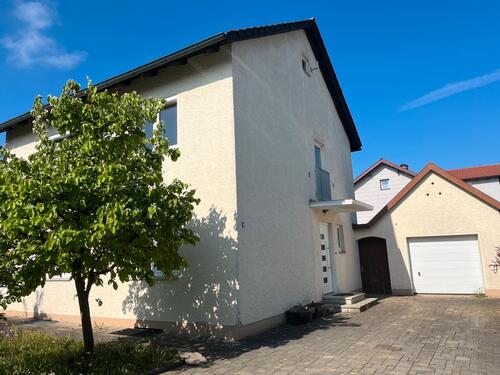 Foto - RESERVIERT Bequemes Einfamilienhaus in Altötting-Süd