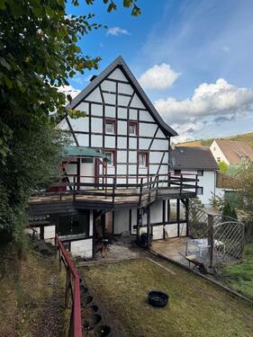 Foto - Oberhausen Fachwerk-Reihenendhaus im Grünen, Weitblick, Balkon