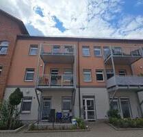 3-Raum-Wohnung mit Terrasse - 799,00 EUR Kaltmiete, in Ilmenau (PLZ: 98693)