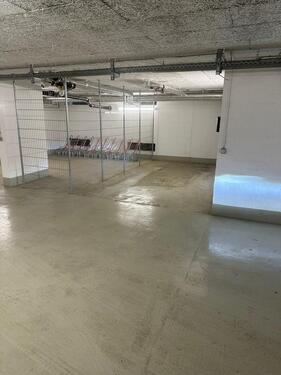 Foto - Tiefgaragenstellplatz in Rixdorf (Donaustr.) mit Wallbox