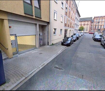 Foto - L2 Tiefgarage Stellplatz Groß MA City Uni