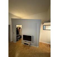 Wunderschöne 76 qm Erdgeschoss Altbauwohnung in Duissern - Duisburg Duisburg-Mitte