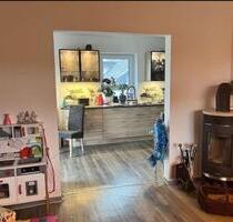 Schöne 3 Raum Wohnung mit Balkon und Kamin - Plessa