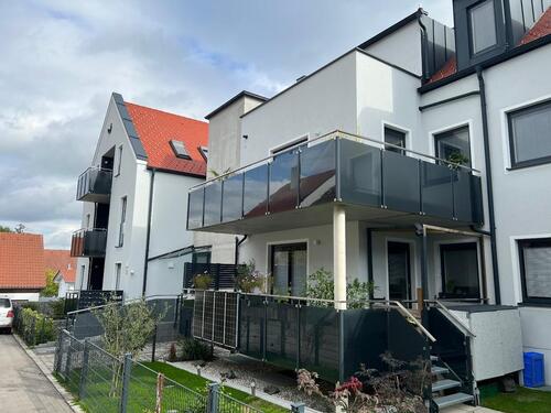Foto - helle 3-Zimmer-Wohnung mit zwei Balkonen in Hohenkammer
