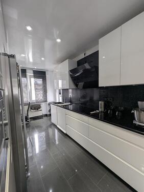 Foto - PROVISIONSFREI Möblierte 3-ZKB mit zwei Balkonen & Stellplatz