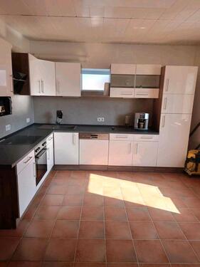 Foto - Große helle Wohnung - 850,00&nbsp;EUR Kaltmiete, ca.&nbsp; 120,00&nbsp;m&sup2;