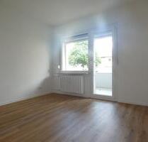 Auf'm Bruch - charmante 2 Zimmer-Wohnung mit Balkon! Erstbezug nach Sanierung! - Mülheim an der Ruhr Dümpten