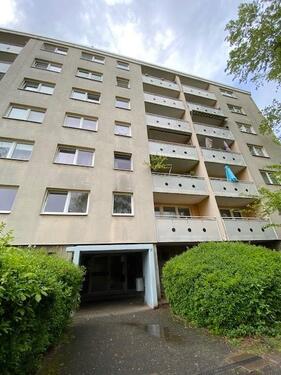 Foto - Sanierte 3 Zimmer Wohnung mit Balkon in bester Lage Dietzenbach