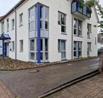 Moderne Praxis- und Büroräume - 1.400,00 EUR Kaltmiete, in Lemgo (PLZ: 32657)