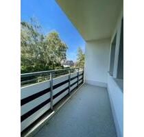 *Erstbezug nach Sanierung*Balkonwohnung*grüne Siedlung* - Essen Stadtbezirk IV