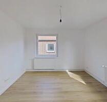 Helle und modern gestaltete 3-Zimmer-Wohnung mit Wannenbad - Nordenham